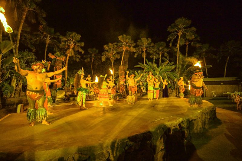 Experiencing a luau is an essential part of any Hawaiian vacation