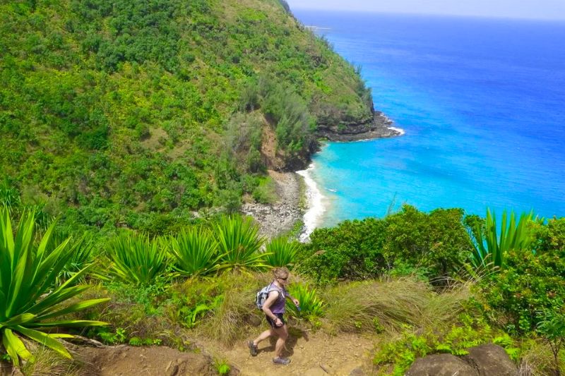 Hike the Nā Pali Coast on Kauai