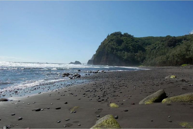 Pololu Valley Beach (Big Island)